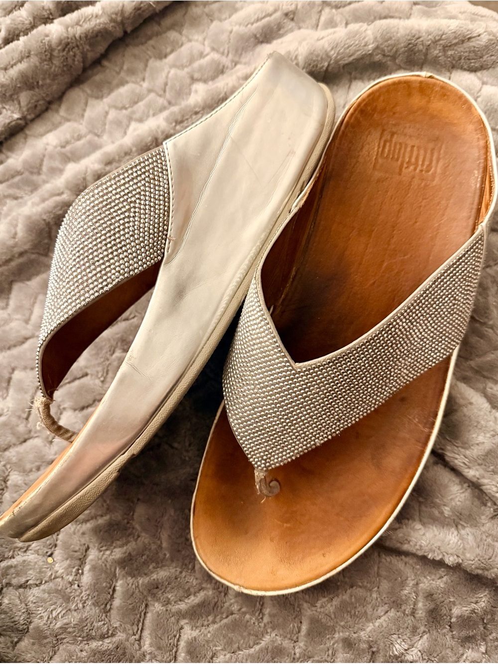 Fitflop Silver Crystal Thong Sandals with Brown Footbed